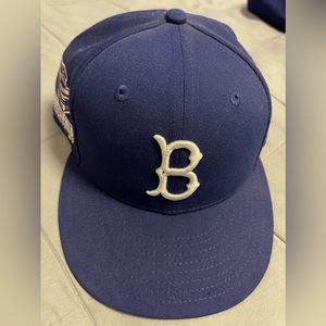 Boston fitted cap size 7 1/2